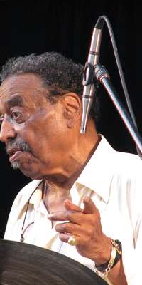 Chico Hamilton, American jazz drummer., dies at age 92
